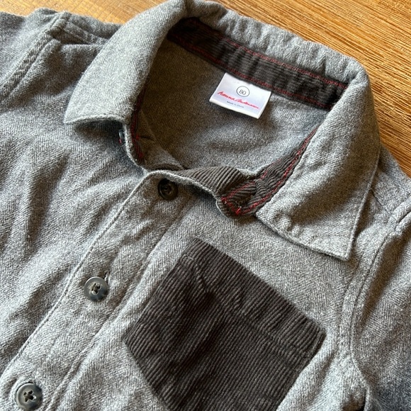 Hanna Andersson Boy’s Cotton Button Down Shirt - Picture 2 of 4